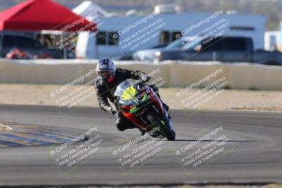 media/Dec-18-2022-SoCal Trackdays (Sun) [[8099a50955]]/Turn 2 (950am)/